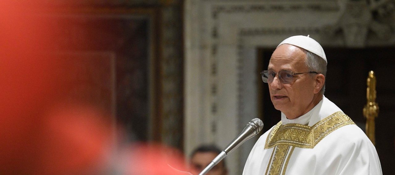Cáritas Diocesana de Barcelona da la bienvenida al papa León XIV